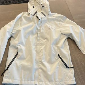 Arc'teryx Women's White Waterproof Hooded Jacket